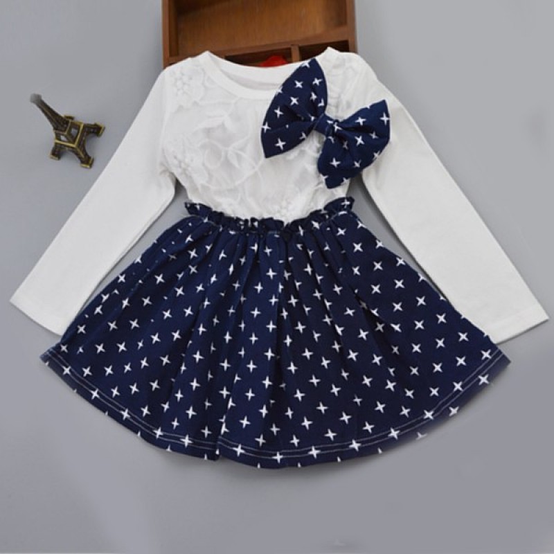 Stylish Long Sleeve Round Neck Lace Splicing Star Print Bowknot Dress For Girls